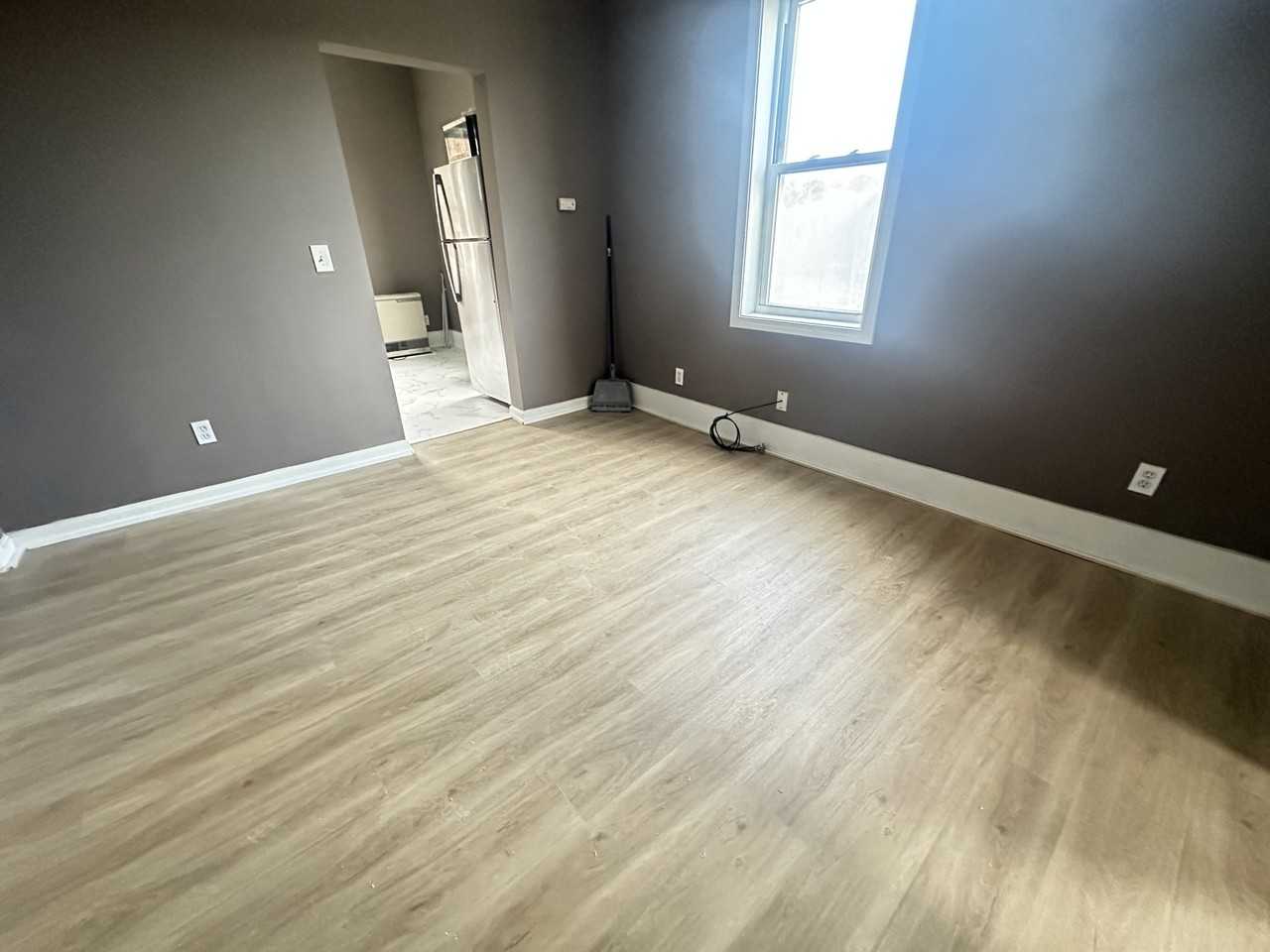 12 Dawson St #D - Photo 7 of 17