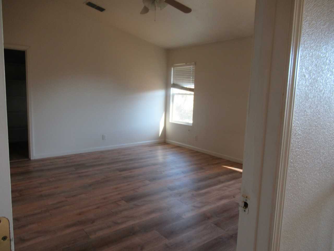 1742 Dunsmuir Way #NA - Photo 6 of 13