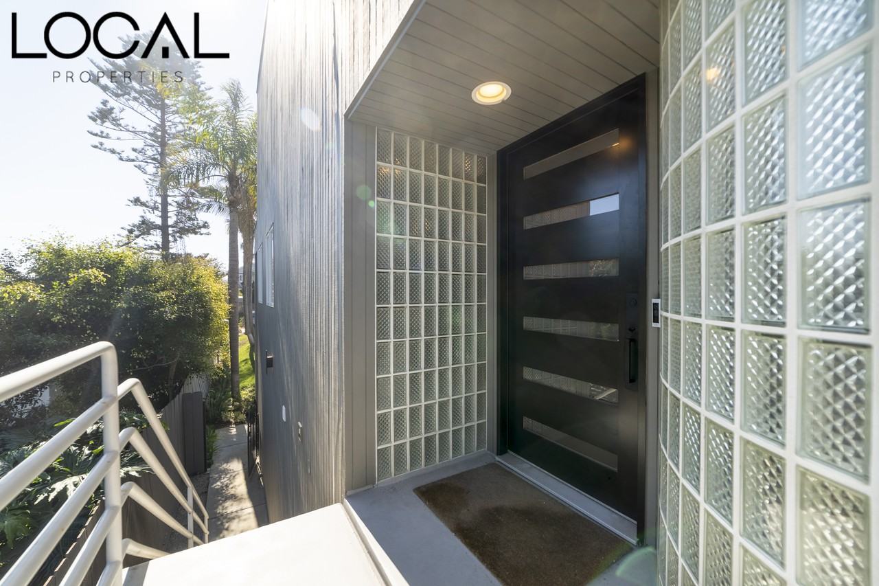 184 Europa St #1 - Photo 2 of 24