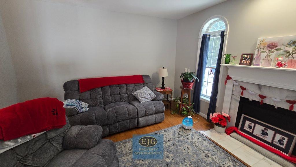 126 Pinecrest Rd #1 - Photo 7 of 47