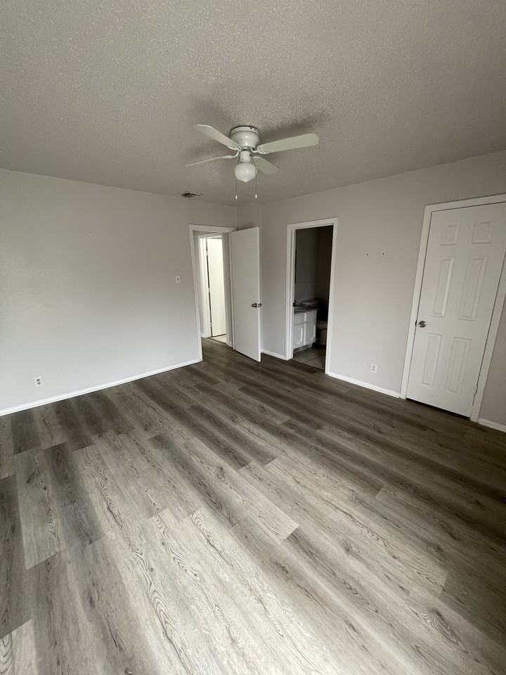 1046 Lemon Tree St #1 - Photo 7 of 16