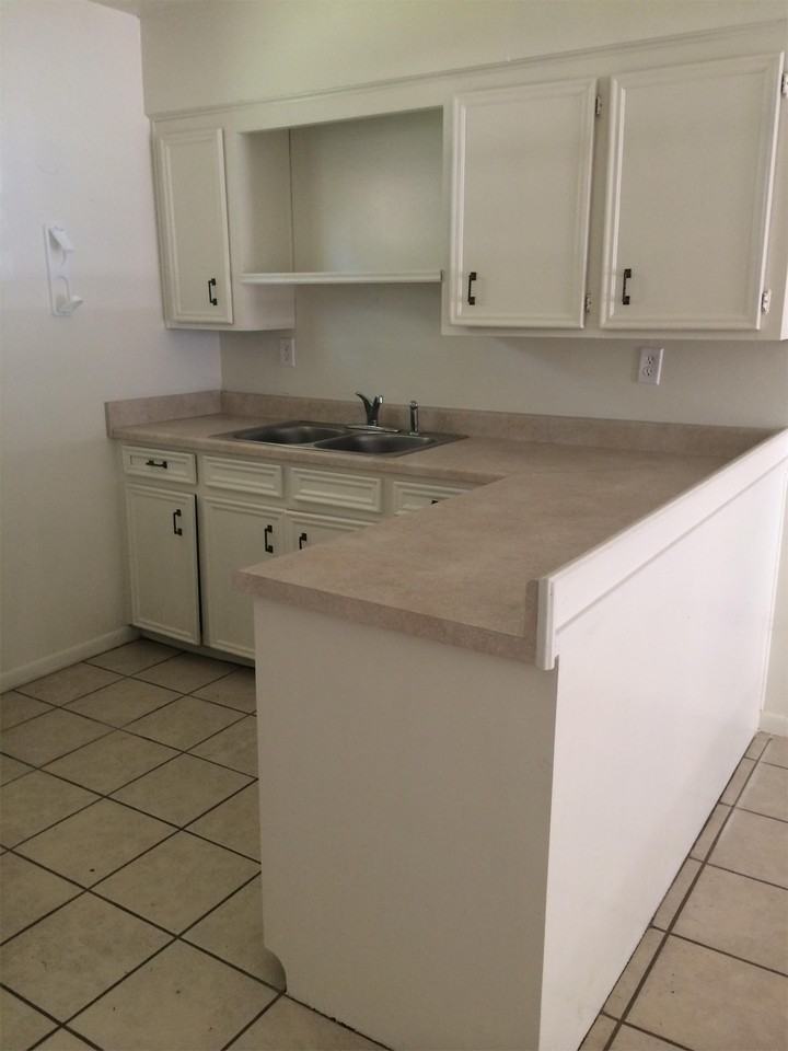 2930 Angier Rd #2930-3 - Photo 2 of 8