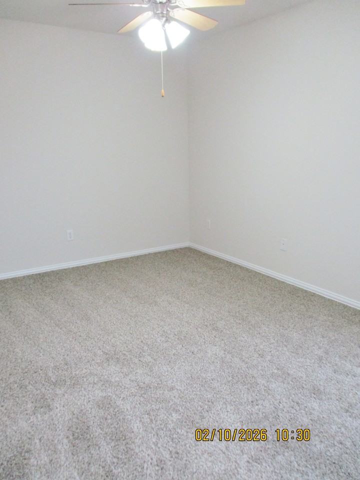 302 Robin St #302 - Photo 7 of 16