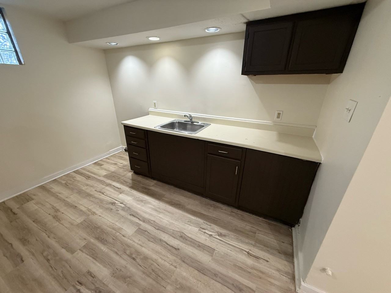 1013 Celina Ave #8 - Photo 2 of 5