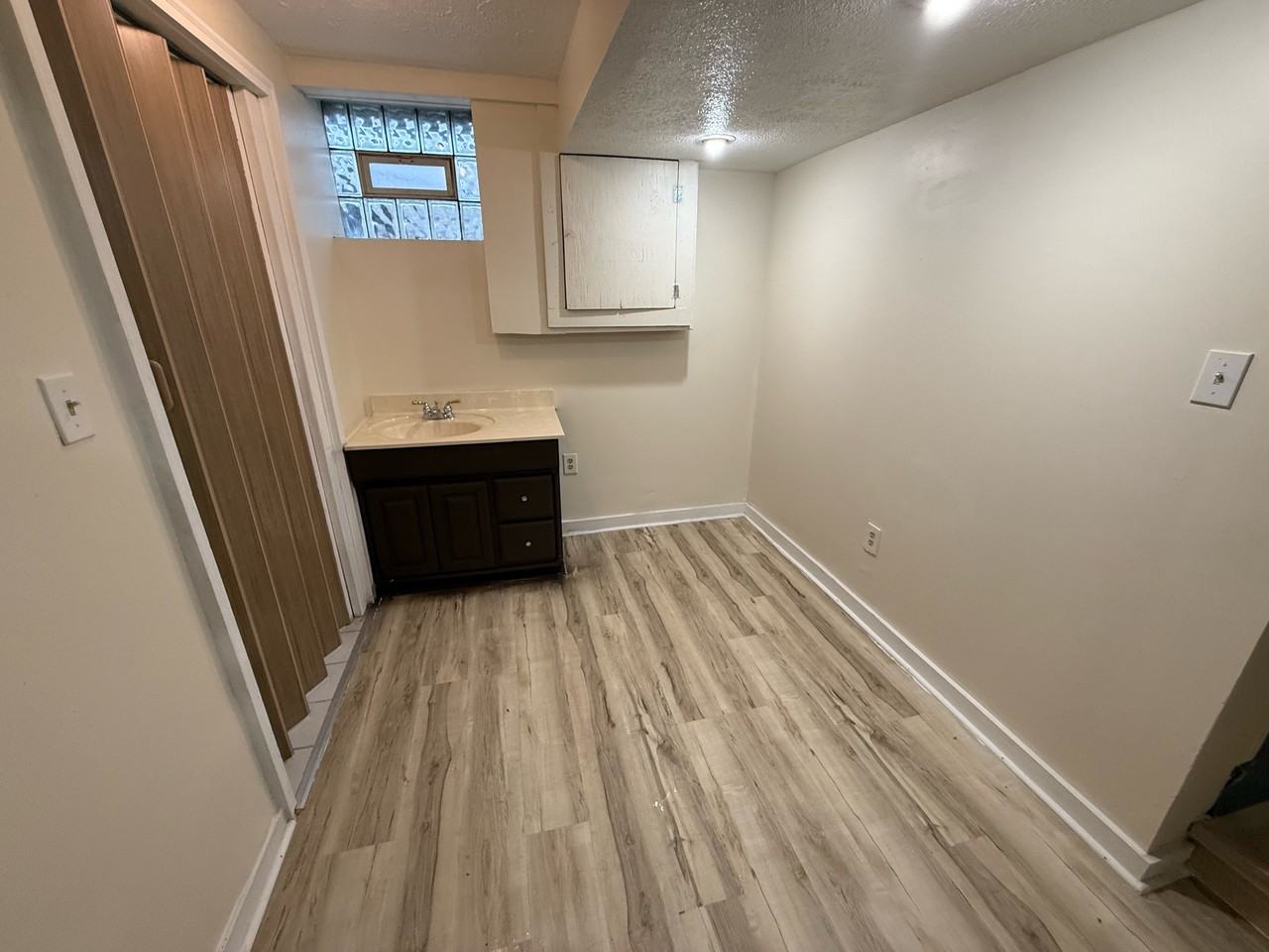 1013 Celina Ave #8 - Photo 3 of 5