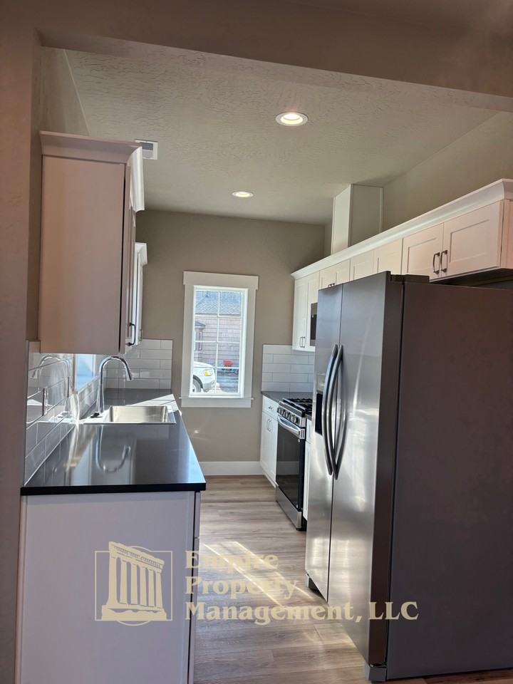 1650 Irvine Way #1 - Photo 6 of 18