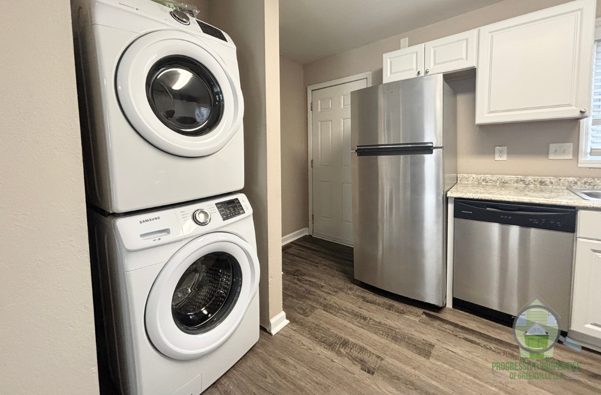 10 Stagg Street - Photo 4 of 12