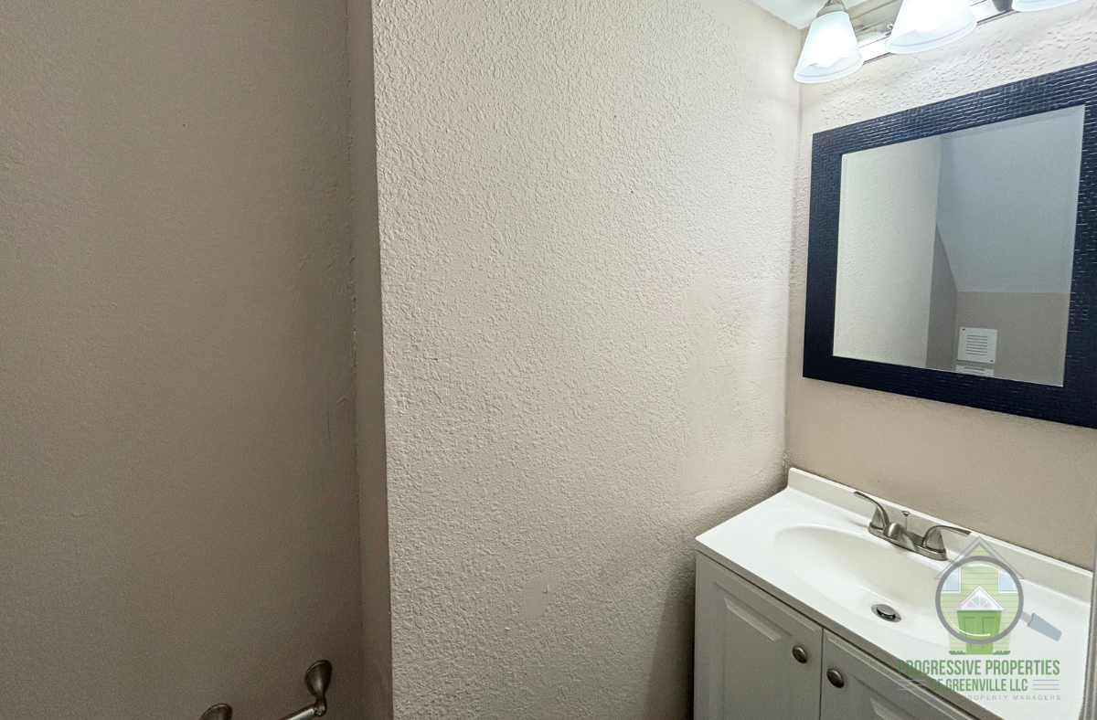 10 Stagg Street - Photo 6 of 12