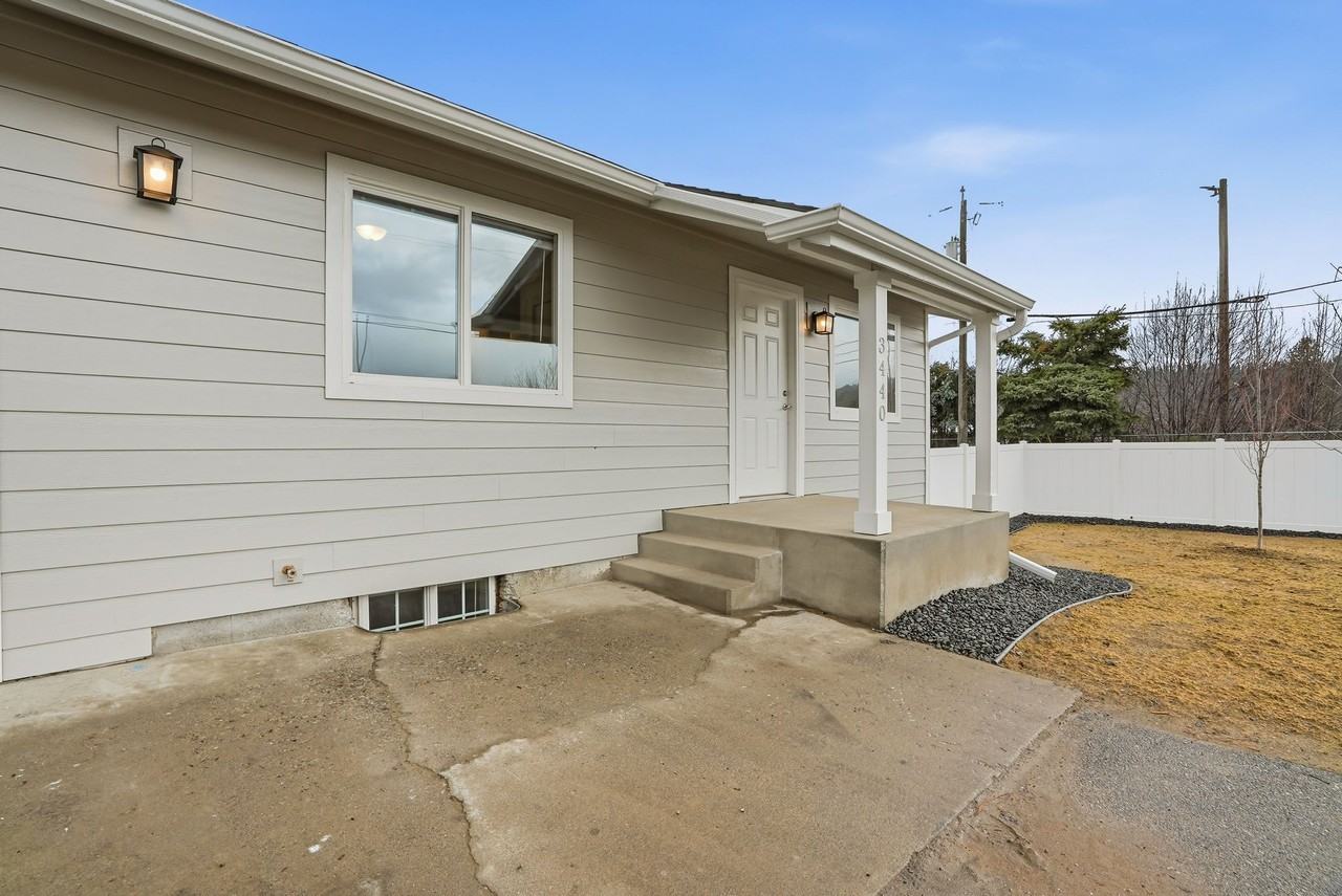 BB - 3440 North Huetter Road - Reno - Photo 2 of 25