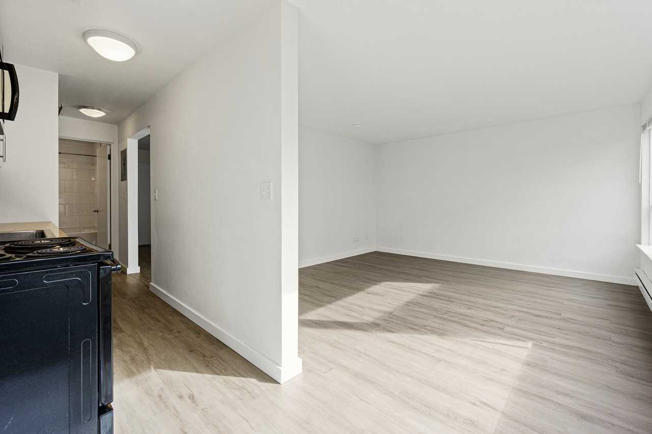 1330 12th Avenue South // Beacon Point - Photo 4 of 21