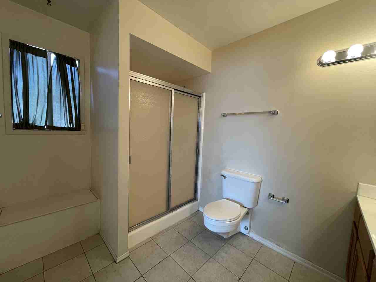 3109 W Augusta Ave #1 - Photo 7 of 10