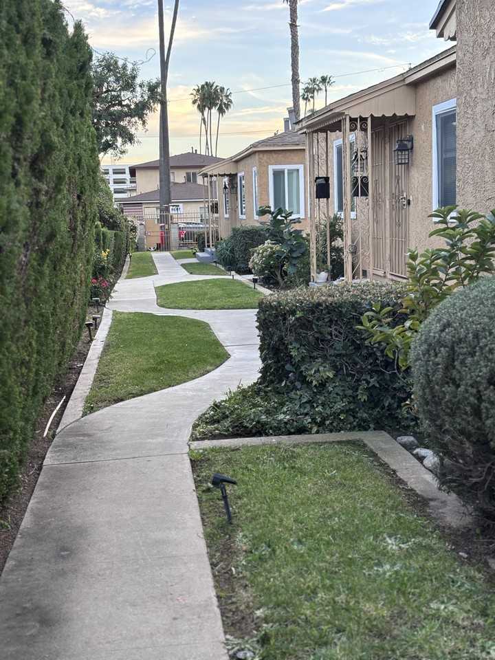 625 E. 97th STREET - Photo 2 of 19