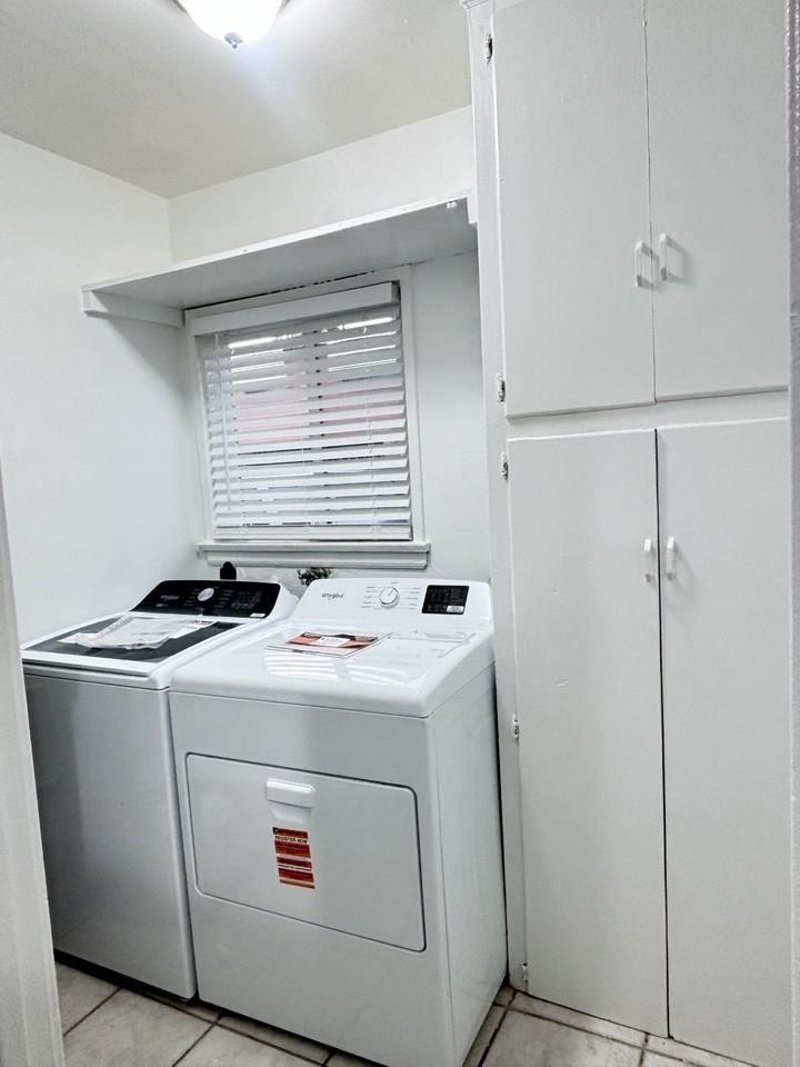 625 E. 97th STREET - Photo 4 of 19