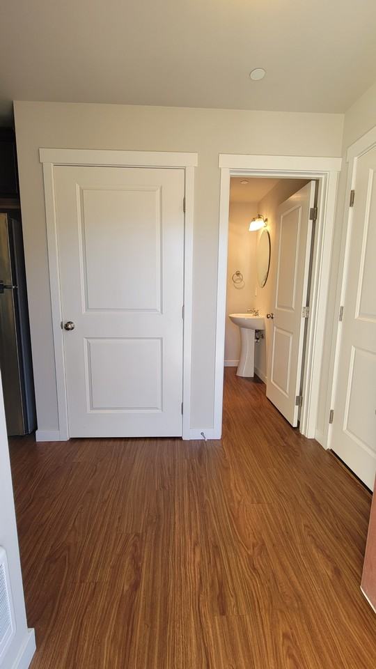 A15712-D101 - Photo 3 of 29