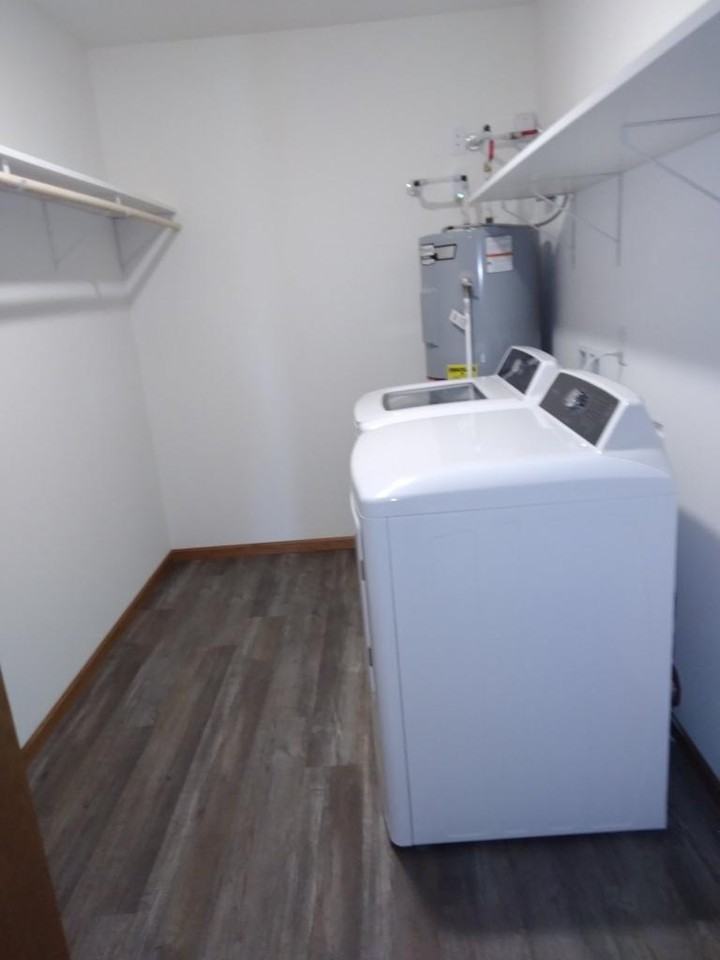 Prairie Bluff - Photo 6 of 46