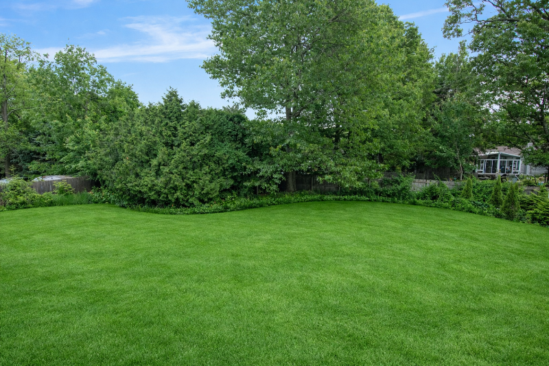 409 Holy Cross Rd - Photo 3 of 32