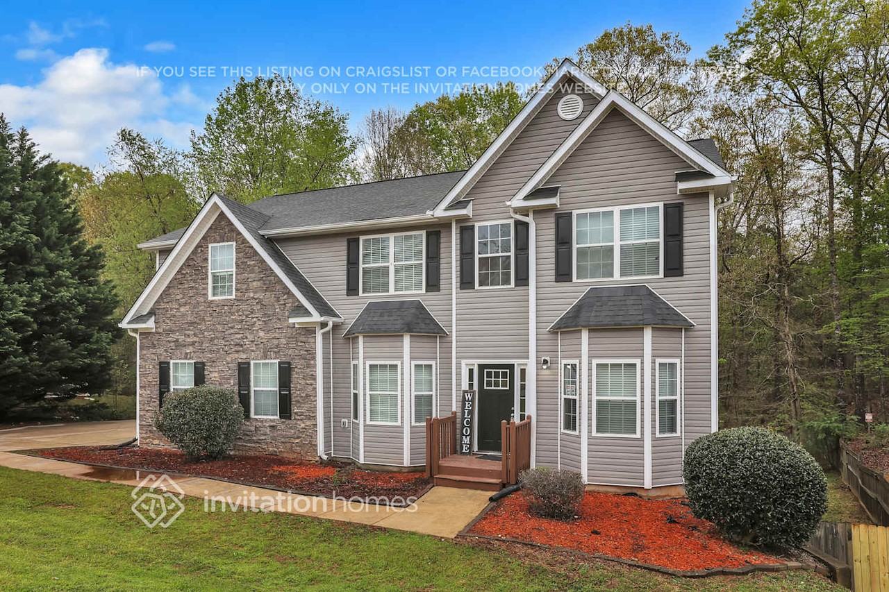 4105 Jackie Dr - Photo 2 of 25