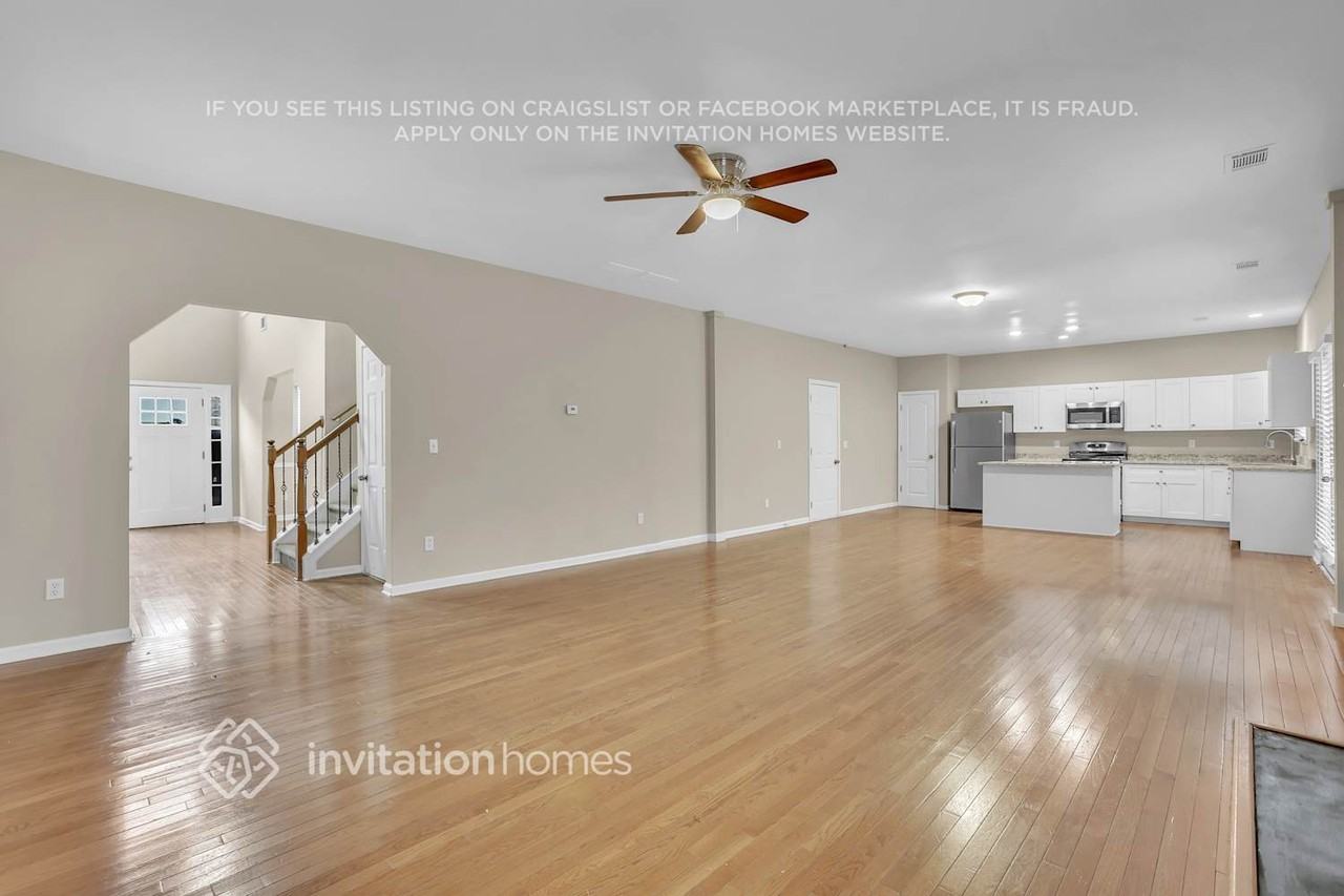 4105 Jackie Dr - Photo 4 of 25