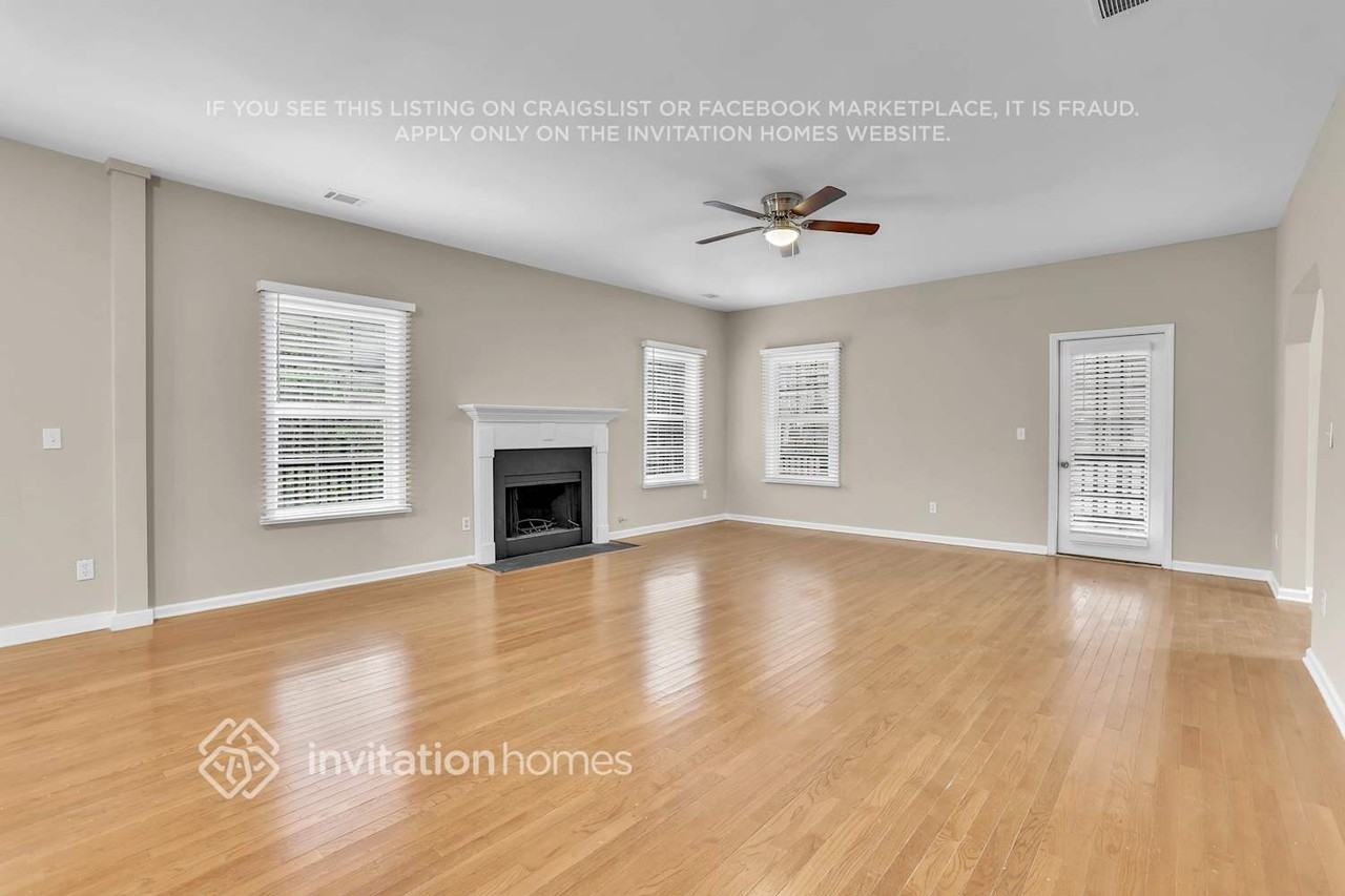 4105 Jackie Dr - Photo 5 of 25