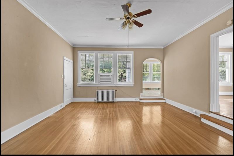 665 E Parkway S #683EPKWYS4 - Photo 6 of 14