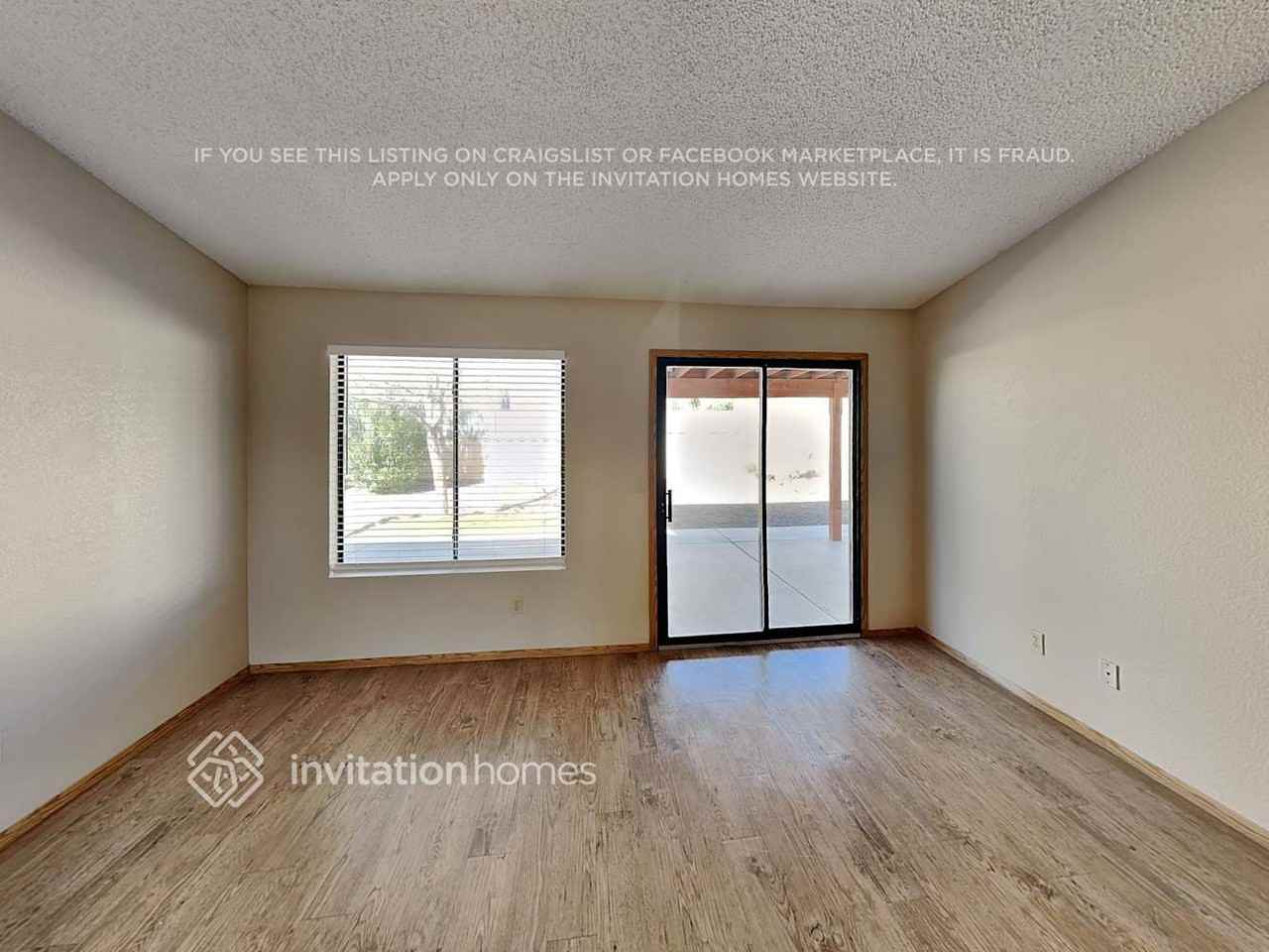 832 Anchor Dr - Photo 3 of 20