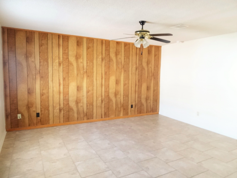 1035 Giovanni St #8 - Photo 4 of 6