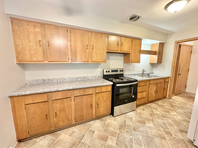 3439 S 26th St #16 - Photo 3 of 12