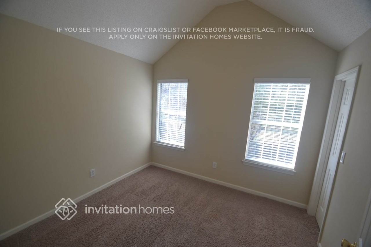 4799 Score Ct - Photo 2 of 4