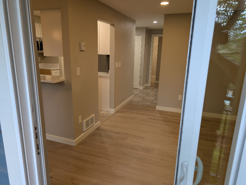 12704 Ne 144th St #A103 - Photo 5 of 10