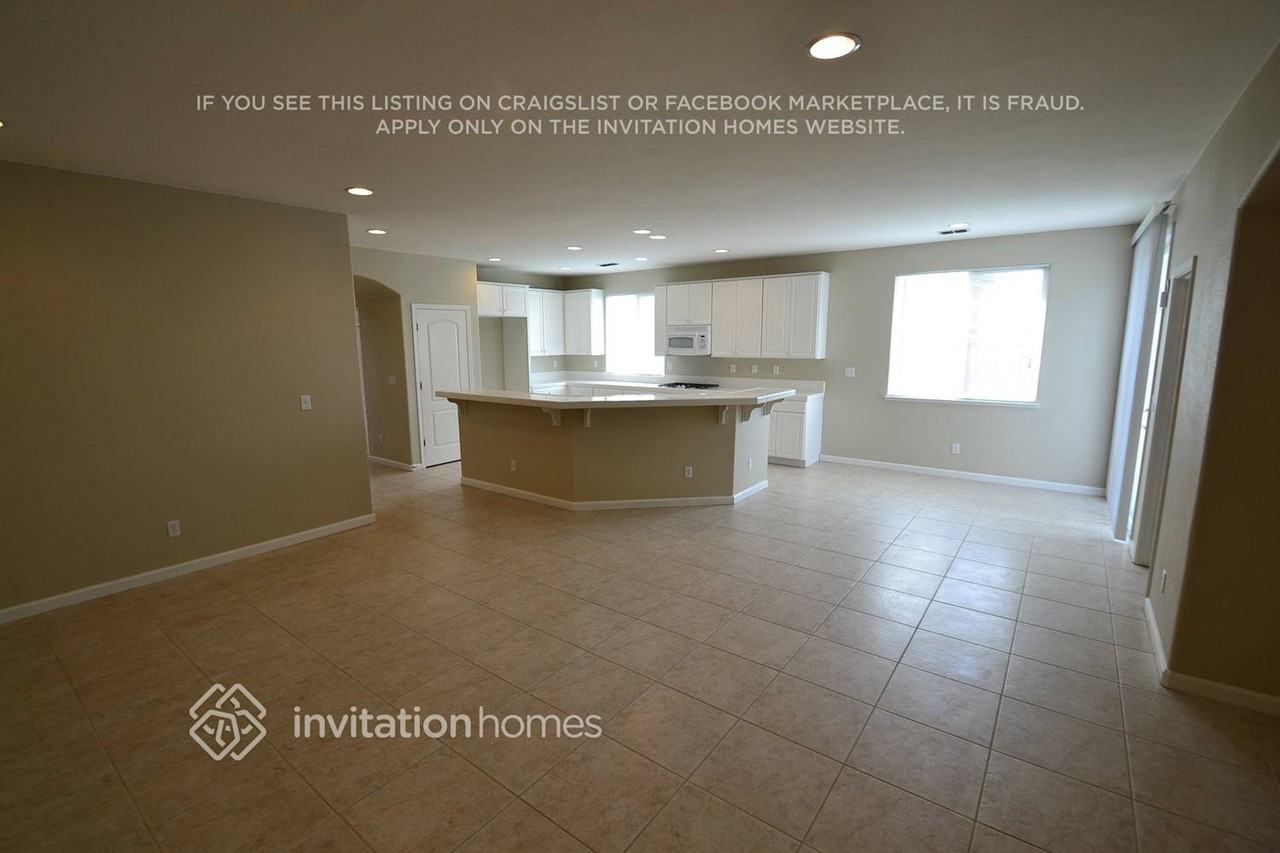 17667 Red Barley Ct - Photo 4 of 9