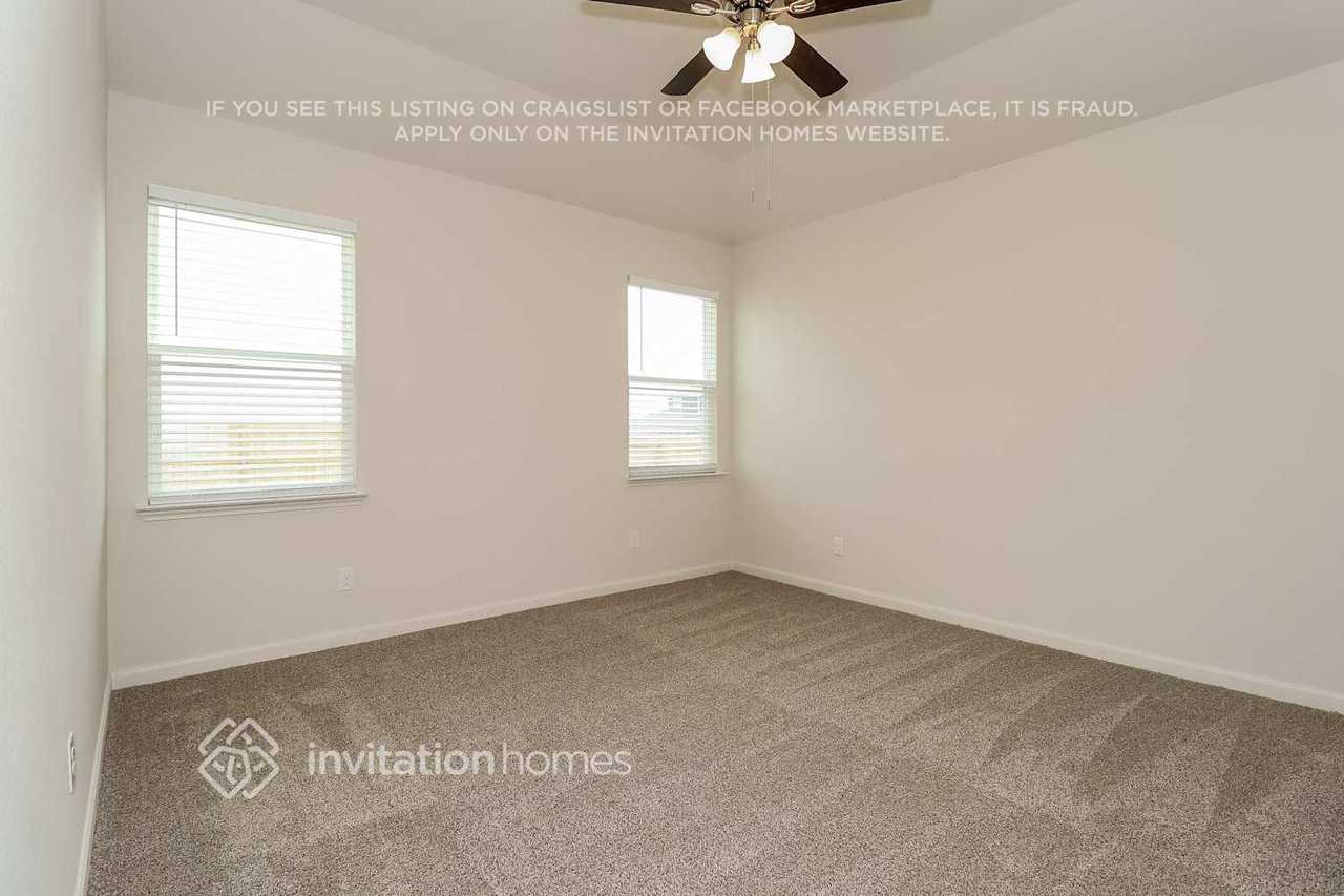 10004 Pilot Pl - Photo 7 of 17