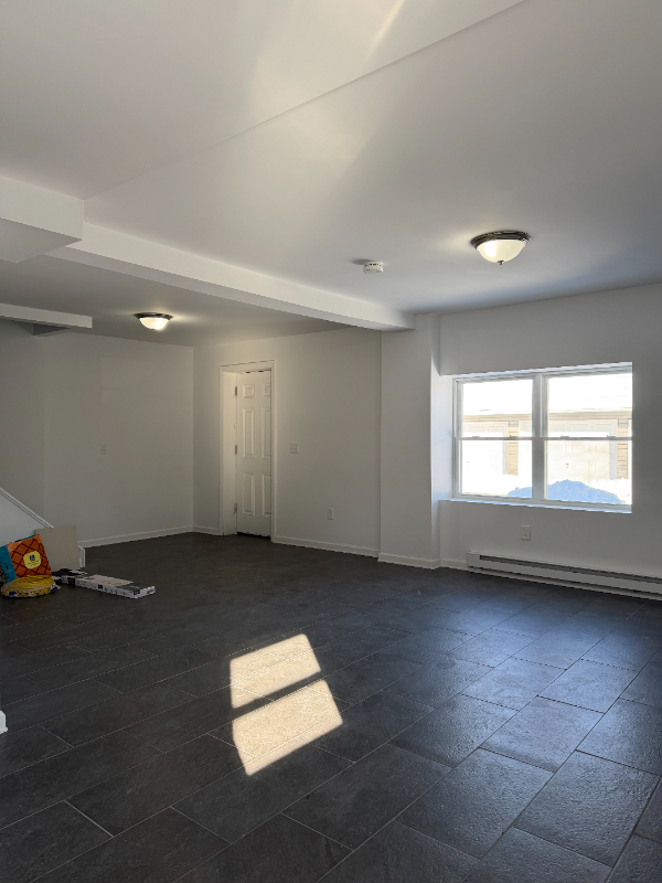 34 8th St #32 - Photo 3 of 18