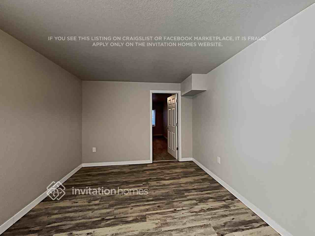 10736 Darneal Dr - Photo 7 of 22