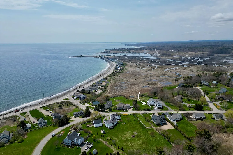 42 Washington Rd #1 - Photo 2 of 20