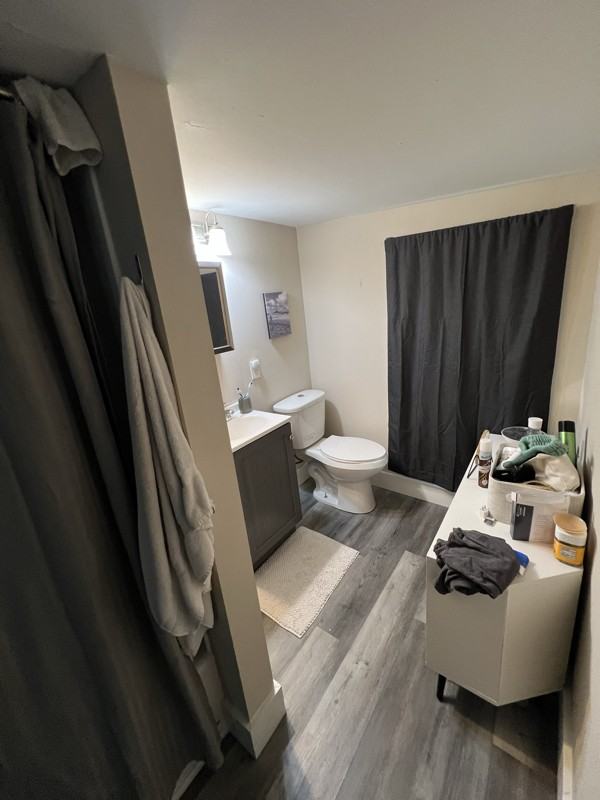 322 E Chestnut St - Photo 6 of 13