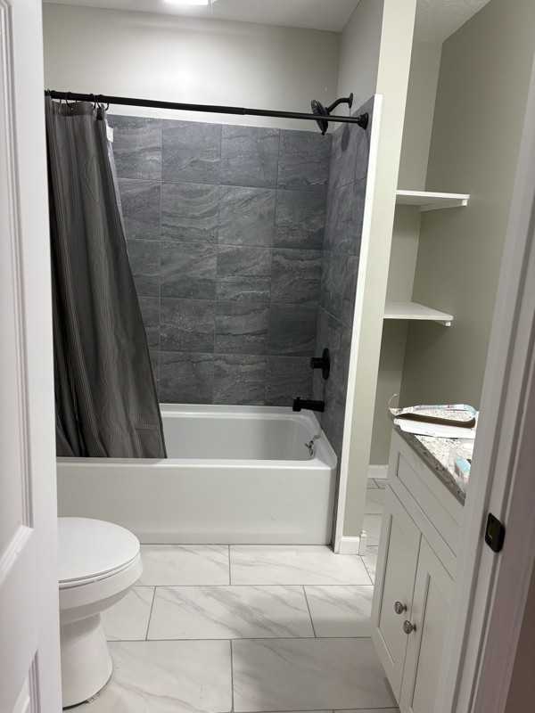 205 Coakley St - Photo 2 of 8