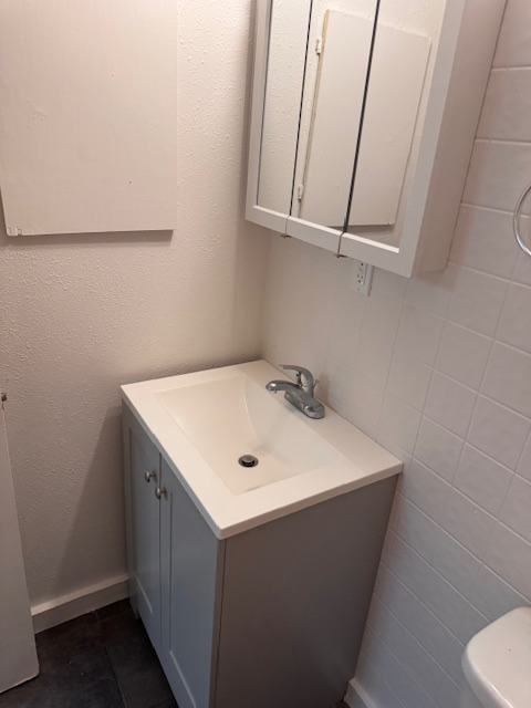 30 Saint Gregory Dr - Photo 7 of 20