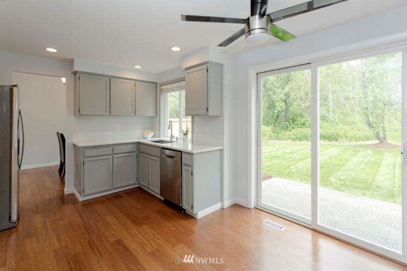 2319 210th St Se - Photo 7 of 18