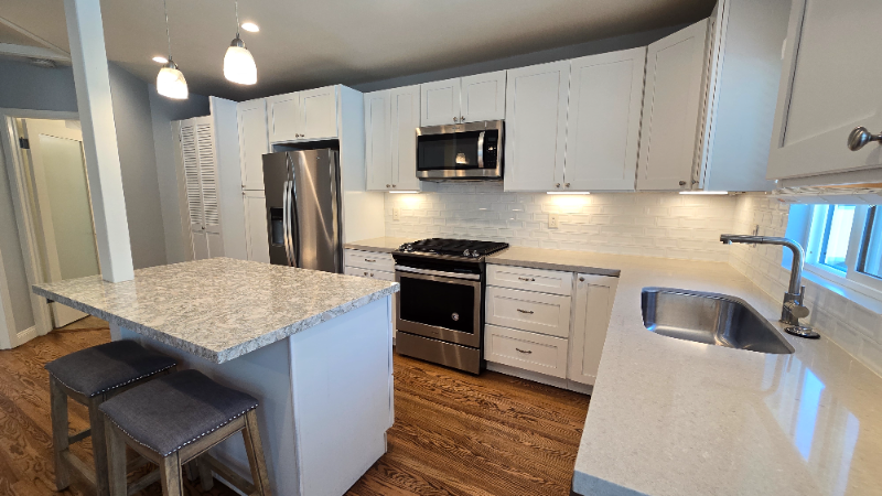 648 Westminster Dr #648 - Photo 4 of 10