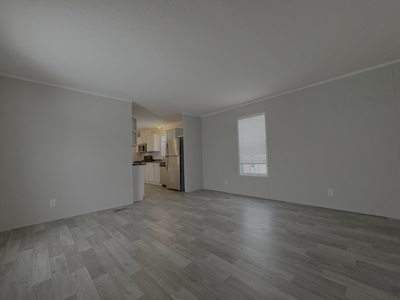 358 Parker Lake Dr - Photo 4 of 10