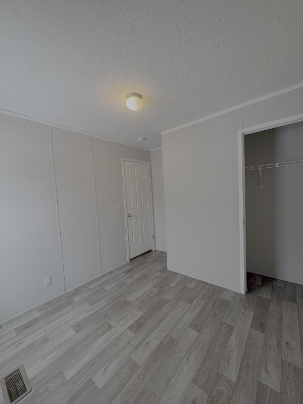 361 Parker Lake Dr - Photo 7 of 12