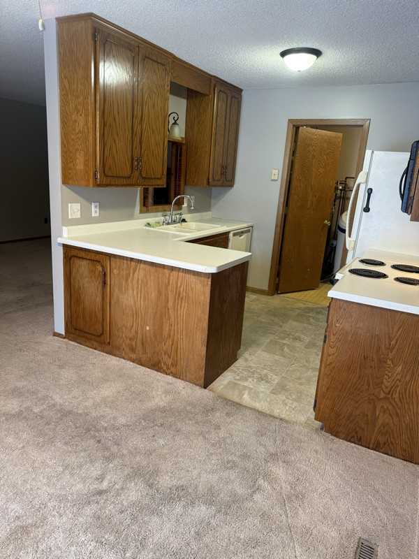 14913 Echo Way - Photo 3 of 20