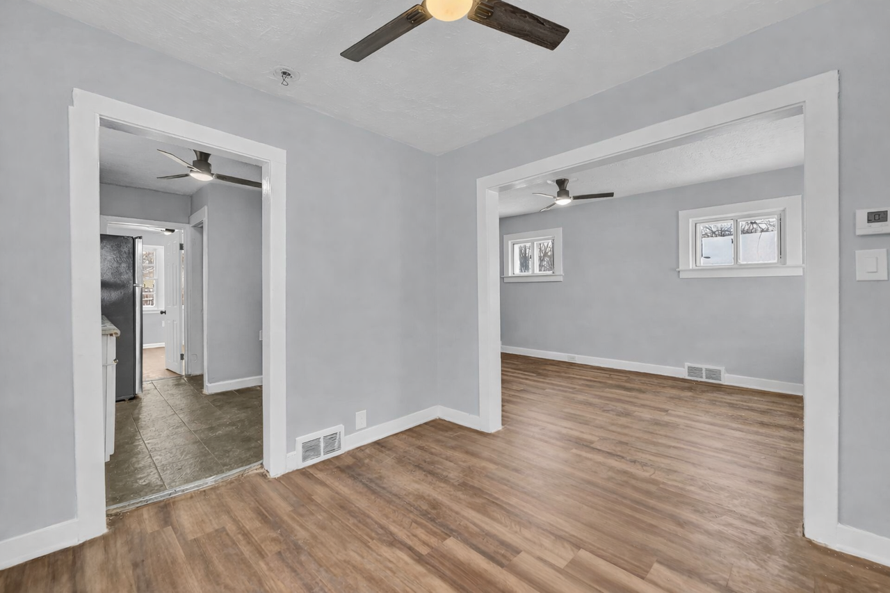 1728 Hillview Road - Photo 6 of 23