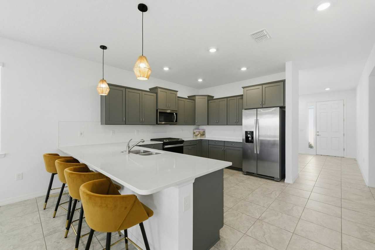 7288 Southwest 64th Street Road - Photo 5 of 26