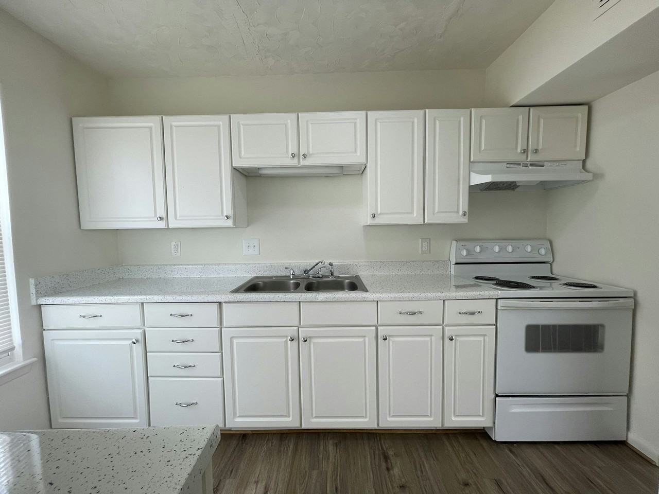 3953 Old Brook Road - Photo 5 of 26