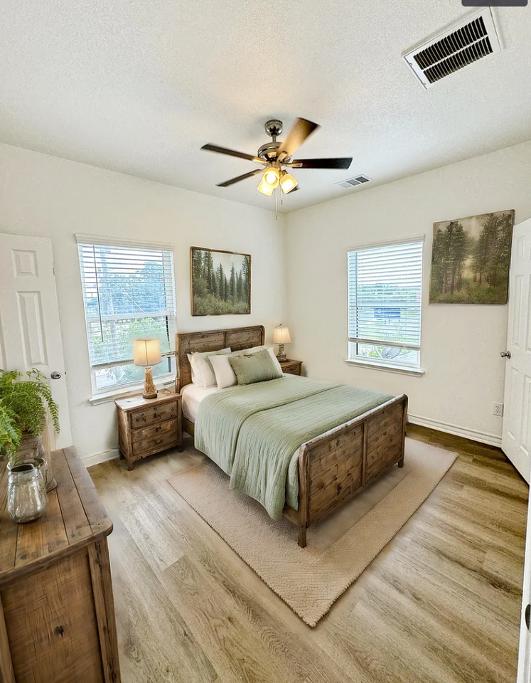 707 Runnels Avenue, Unit 102 - Photo 6 of 11