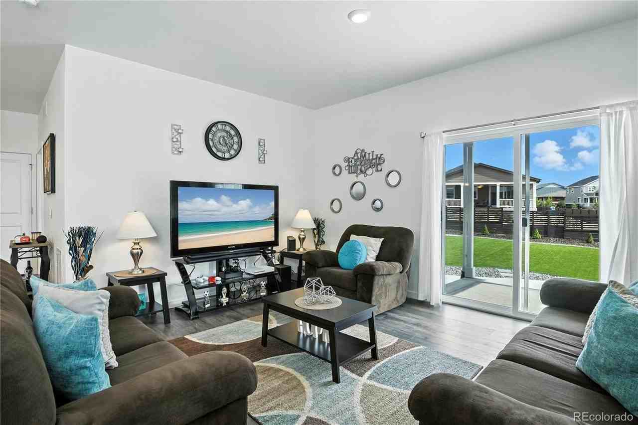 27504 East 1st Place - Photo 4 of 15