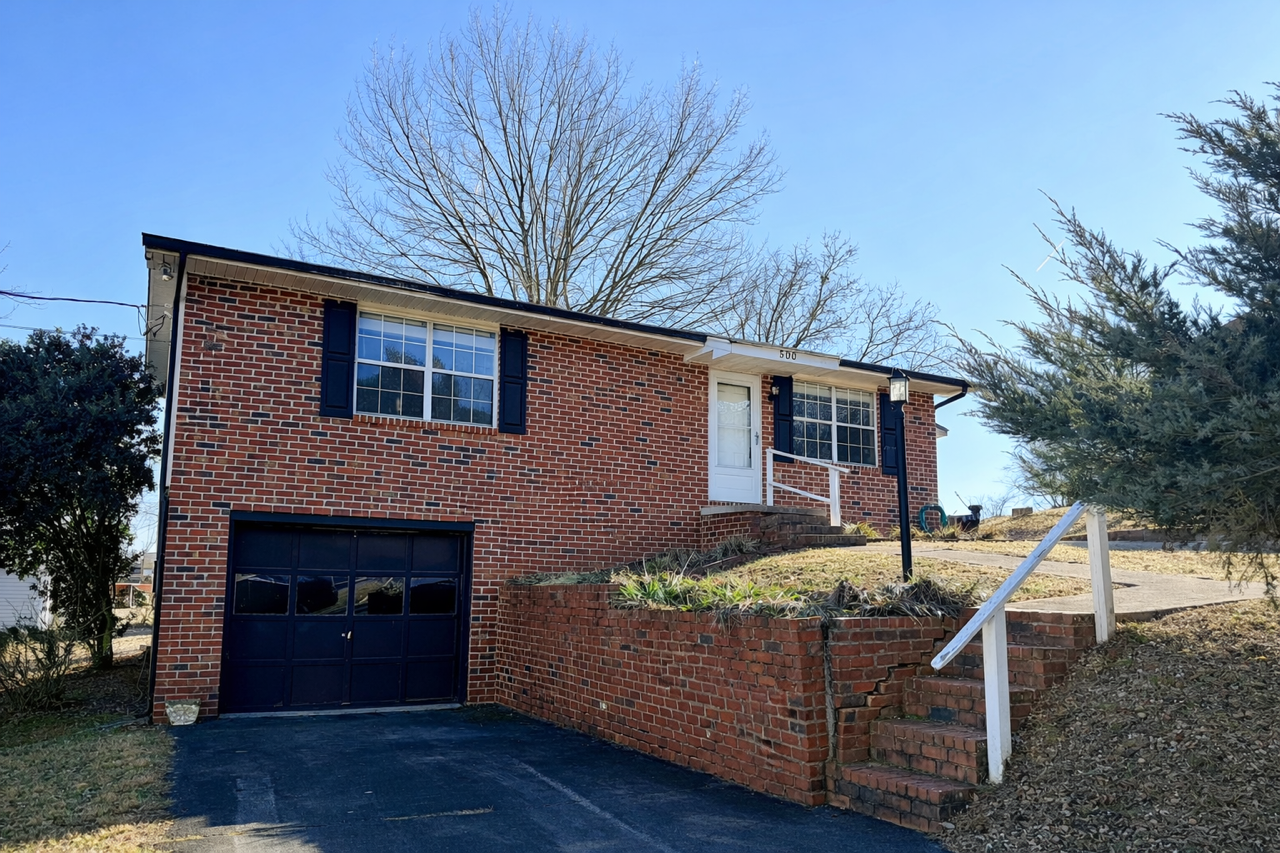 500 Wesley Road - Photo 2 of 29