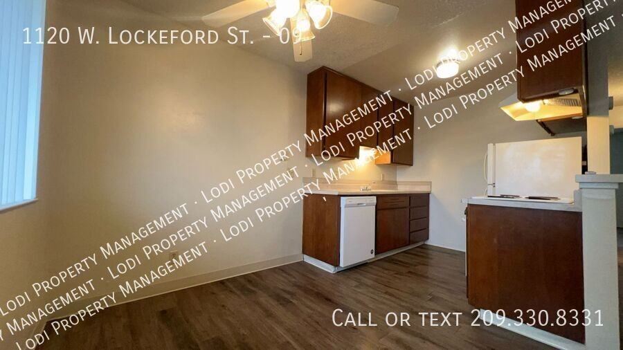 1120 W LOCKEFORD ST - Photo 2 of 12