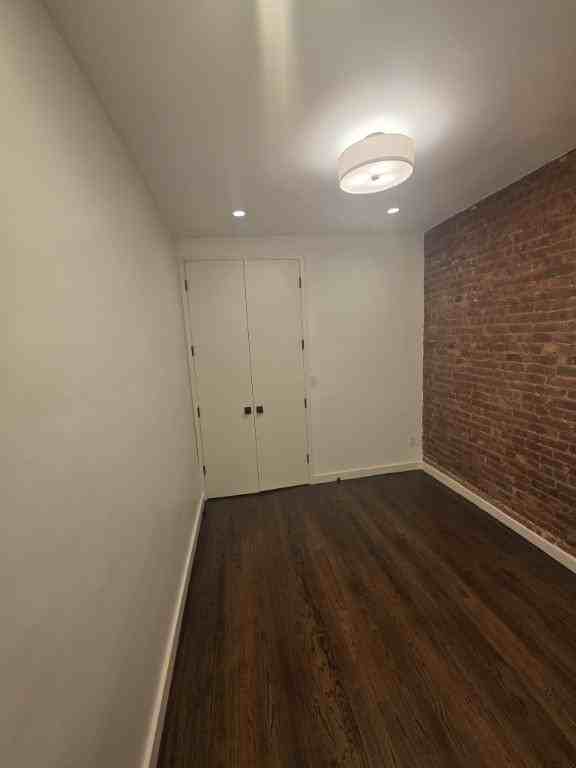 1626 3rd Ave - Photo 6 of 8